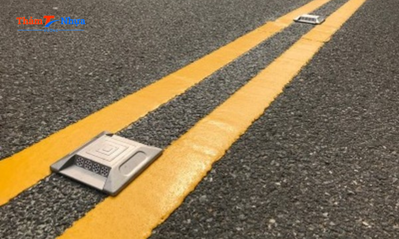 Sơn giao thông phản quang