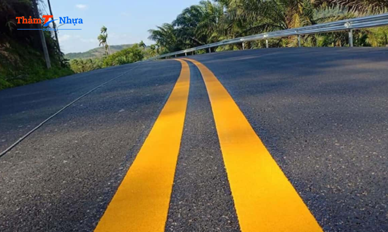 Sơn giao thông phản quang